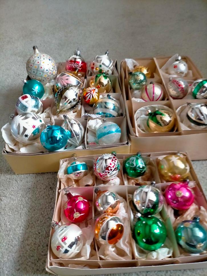 34 oude antieke glazen kerstballen, Diversen, Kerst, Ophalen of Verzenden