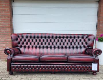 Grote Chesterfield bank Springvale rood leer beschikbaar voor biedingen