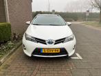 Toyota Auris 1.8 Hybrid Touring Sports CVT 2014 Wit, Auto's, 65 €/maand, Stof, USB, Wit