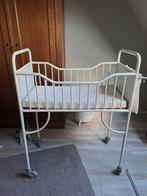 Brocant, oud (ziekenhuis) baby ledikantje, Ophalen, Gebruikt, Ledikant