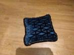 Hoii 'Baron' kussen (blauw) zo goed als nieuw!!!, Huis en Inrichting, Woonaccessoires | Kussens, Ophalen of Verzenden, Zo goed als nieuw