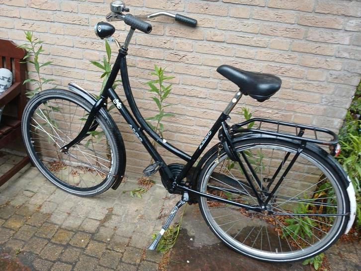 Mooie omafiets merk Aldo compleet met kettingkast, verlichti, Fietsen en Brommers, Fietsen | Dames | Omafietsen, Gebruikt, 50 tot 53 cm