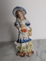 Antiek beeldje vrouw, Ophalen of Verzenden, Gebruikt, Mens