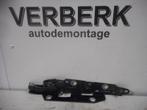 Scharnier Jaguar XK 8 Convertible (1996-05/1999-07), Auto-onderdelen, Carrosserie en Plaatwerk, Gebruikt, Campus Kronberg 7, Kronberg im Taunus 61476, , Duitsland