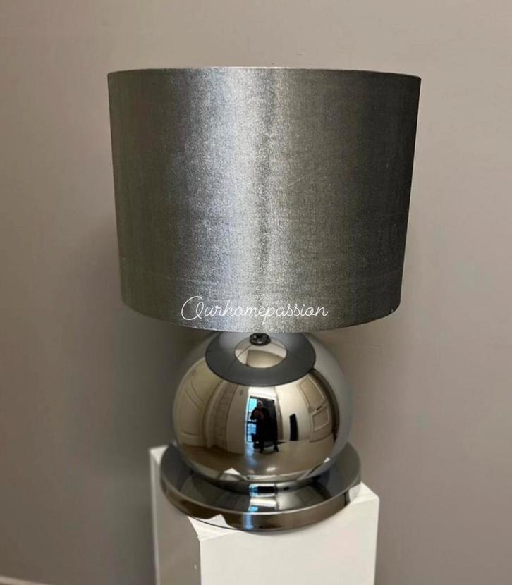 BOLLENLAMP TAFELLAMP ERIC KUSTER STIJL CHROME UITVERKOOP, Huis en Inrichting, Lampen | Tafellampen, Nieuw, Minder dan 50 cm, Ophalen of Verzenden