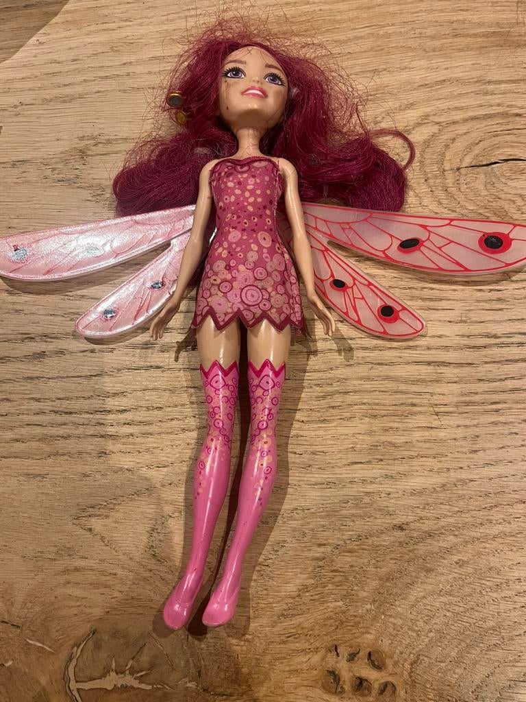 Mia and me 4 poppen en 3 paarden, Kinderen en Baby's, Ophalen of Verzenden, Gebruikt, Overige typen