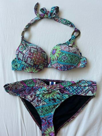 Cyell bikini beschikbaar voor biedingen