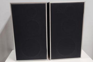 2 JAMO J65 Speakers beschikbaar voor biedingen