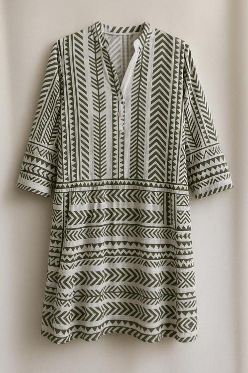 ZGAN jurkje in maat M/L groen/wit, Kleding | Dames, Jurken, Zo goed als nieuw, Maat 38/40 (M), Groen, Boven de knie, Ophalen of Verzenden