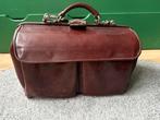 Prachtige dokterstas donker bruin + medicijn etui, Motoren, Ophalen of Verzenden, Zo goed als nieuw