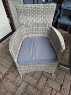 Mooie tuinstoel van wicker met kussen, Zo goed als nieuw, Wicker, Stoel, Tuinset