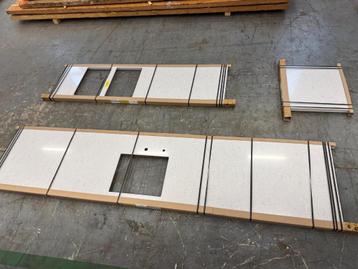Composiet keukenblad voor een hoekkeuken, Nieuw beschikbaar voor biedingen