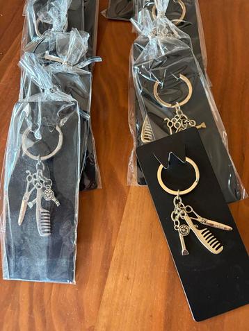 Kapster Sleutelhanger/Ketting - Leuk Cadeau! beschikbaar voor biedingen