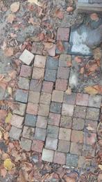 Gratis ophalen ca 100 stuks mooie koppelstenen, Tuin en Terras, Ophalen, Zo goed als nieuw, Minder dan 5 m², Beton
