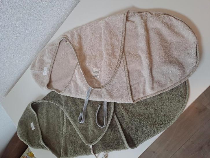 Koeka dijon omslagdoeken met voetenzak, Kinderen en Baby's, Overige Kinderen en Baby's, Zo goed als nieuw, Ophalen of Verzenden