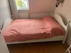 Vintage bed, Huis en Inrichting, Slaapkamer | Bedden, Ophalen, Gebruikt, 210 cm, 140 cm