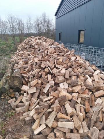 Haardhout mix droog  beschikbaar voor biedingen