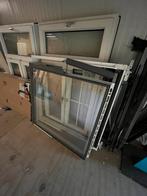 Velux kunststof dakvenster met rolgordijn, Ophalen, 120 tot 160 cm, Nieuw, Dubbelglas