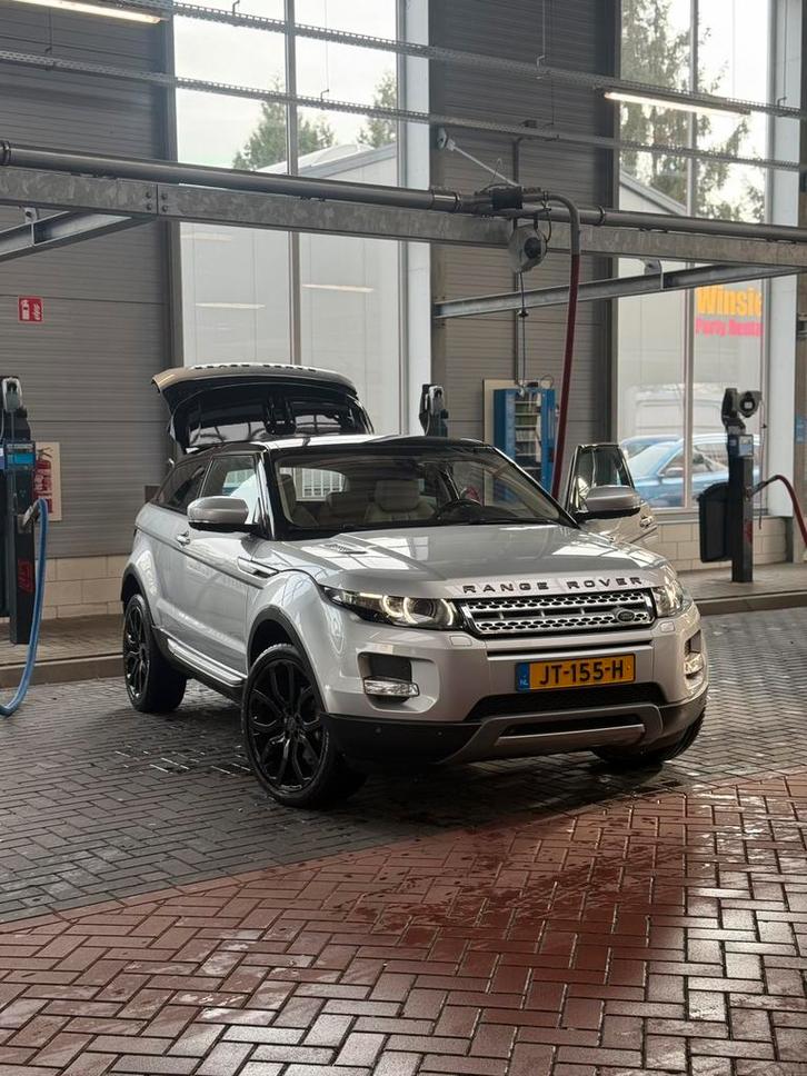 Range rover evogue 2011 FULL OPTION, Auto's, Land Rover, Particulier, 4x4, ABS, Achteruitrijcamera, Airbags, Airconditioning, Bluetooth