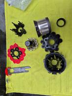 DYSON STEELSTOFZUIGER V8, Witgoed en Apparatuur, Stofzuigers, Gebruikt, Stofzuiger, Ophalen of Verzenden, Minder dan 1200 watt