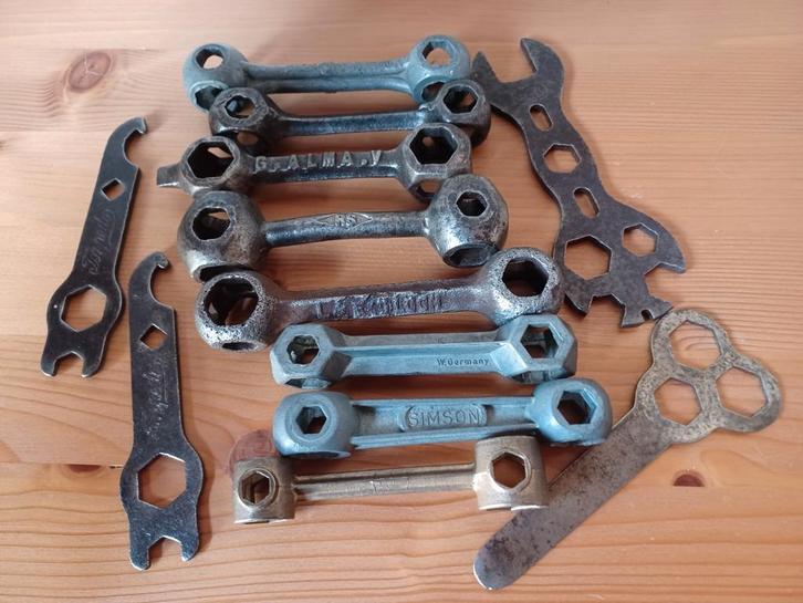 Vintage Fietssleutels JBK, Torpedo, Simson, RS, Alma, Antiek en Kunst, Antiek | Gereedschap en Instrumenten, Ophalen of Verzenden