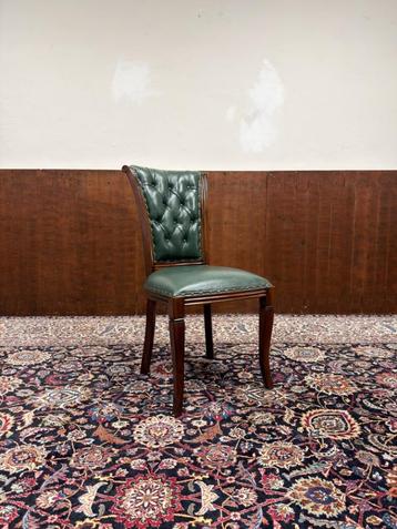 Klassiek Engels Chesterfield Bureaustoel Stoel beschikbaar voor biedingen