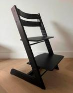 Zwarte STOKKE Tripp Trapp kinderstoel (mat), Kinderen en Baby's, Kinderstoelen, Ophalen, Zo goed als nieuw, Meegroeistoel