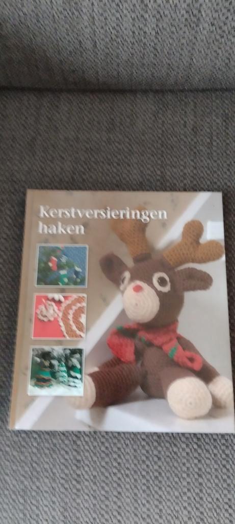 3 Kerst Haakboeken - Creatieve Inspiratie!, Boeken, Hobby en Vrije tijd, Zo goed als nieuw, Breien en Haken, Geschikt voor kinderen