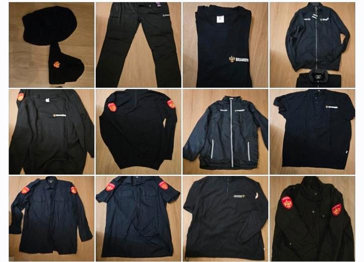 Compleet brandweer kleding pakket in plunjebaal, Kleding | Heren, Overige Herenkleding, Zo goed als nieuw, Ophalen of Verzenden