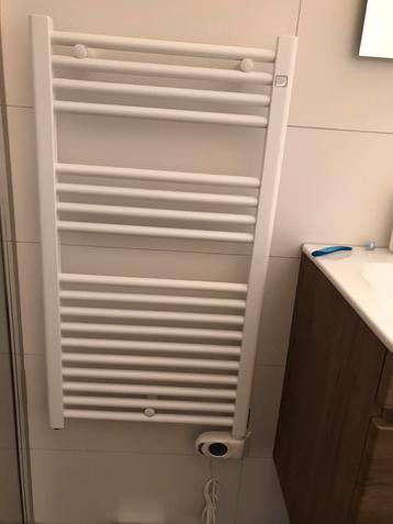 NIEUW!!  Zehnder badkamer verwarming beschikbaar voor biedingen