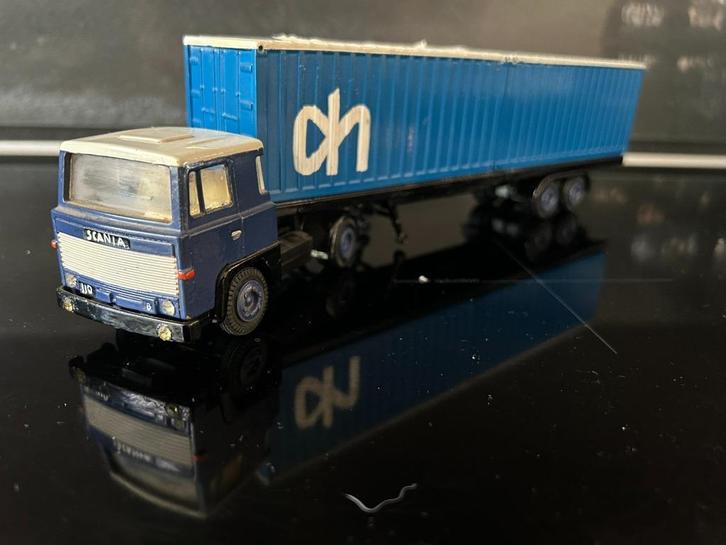 Tekno, Scania 110 met 2x 20ft container Albert Heijn, Hobby en Vrije tijd, Modelauto's | 1:50, Zo goed als nieuw, Bus of Vrachtwagen