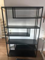 Wandkast vakkenkast zwart metalen frame, Huis en Inrichting, Ophalen, Zo goed als nieuw, Minder dan 150 cm, 150 tot 200 cm