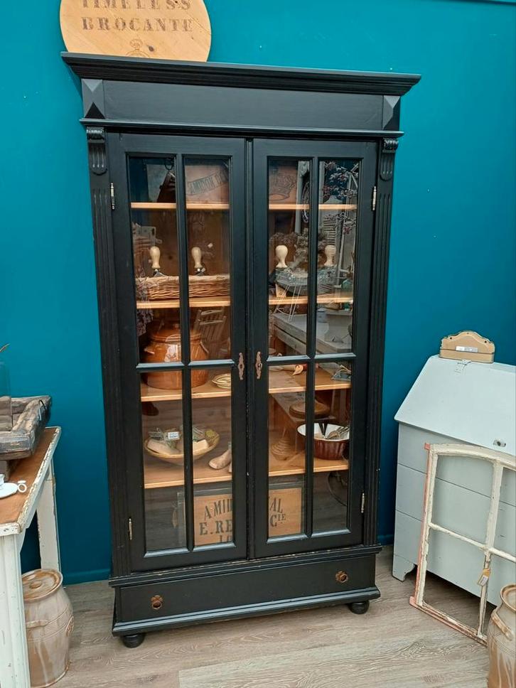 Brocante vitrinekast - servieskast, Huis en Inrichting, Kasten | Vitrinekasten, Gebruikt, 200 cm of meer, 100 tot 150 cm, 25 tot 50 cm