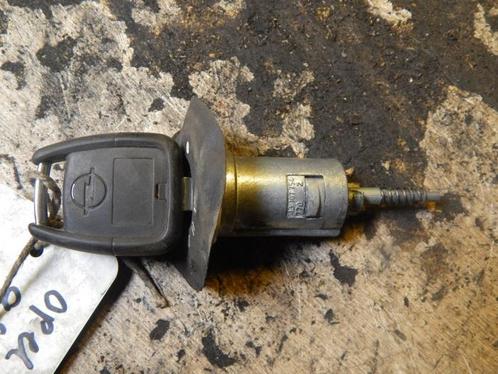 Kontaktslot + Sleutel van een Opel Astra, Auto-onderdelen, Overige Auto-onderdelen, Opel, Gebruikt, 3 maanden garantie, Ophalen of Verzenden