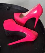 Kinky hard roze pumps zgan hak hoogte 16 cm, Kleding | Dames, Ophalen of Verzenden, Roze, Zo goed als nieuw