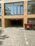 Te huur: vaste binnen parkeerplaats A10 Amsterdam, Huizen en Kamers, Garages en Parkeerplaatsen, Amsterdam