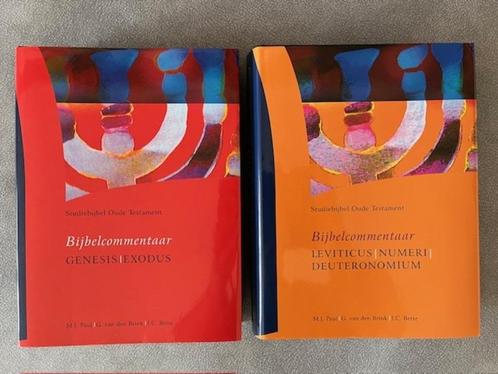 StudieBijbel Oude Testament, deel 1-2 (Genesis-Deutronomium), Boeken, Godsdienst en Theologie, Zo goed als nieuw, Verzenden