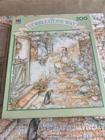 Vintage MB puzzel 300 stukjes The Cobblestone Way beschikbaar voor biedingen