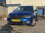 Skoda Fabia Combi 1.0 TSI Clever Dealer onderhouden, Trekhaa, Auto's, Voorwielaandrijving, Euro 6, 95 pk, Blauw