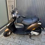 piaggio zip 50 4takt, 2022, ZO GOED ALS NIEUW. 1E EIGENAAR, Fietsen en Brommers, Scooters | Piaggio, Ophalen, Maximaal 45 km/u