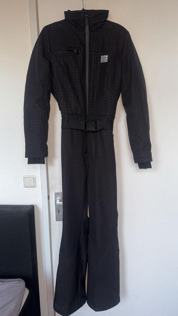 Nikkie ski pak maat 40., Kleding | Dames, Wintersportkleding, Zo goed als nieuw, Pak, Ophalen of Verzenden