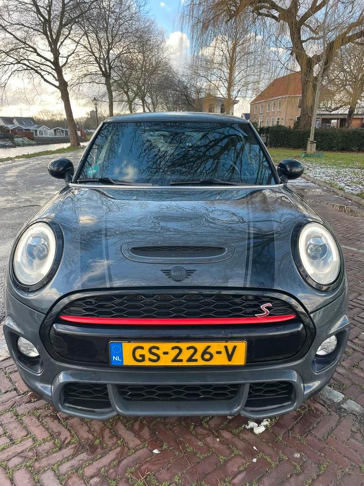 Mini 2.0 Cooper S AUT grijs led,navi,enzz, Auto's, Mini, Particulier, Cooper S, ABS, Airbags, Airconditioning, Alarm, Apple Carplay