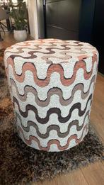 Poef met print, Huis en Inrichting, Banken | Voetenbanken en Poefen, Ophalen, Zo goed als nieuw, Rond, Minder dan 50 cm