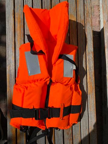 Reddingsvest kind 20/30 kg beschikbaar voor biedingen