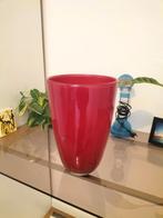 Grote rode glazen vaas, Huis en Inrichting, Woonaccessoires | Vazen, Zo goed als nieuw, Ophalen