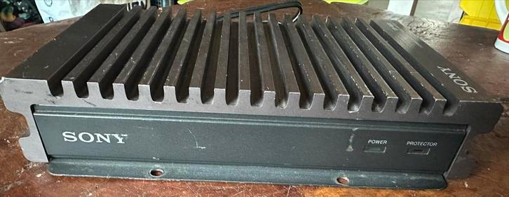 Sony XM-4020 Auto Versterker - Klassieker!, Auto diversen, Autoradio's, Gebruikt, Ophalen of Verzenden