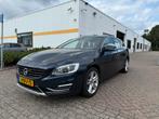 Volvo V60 D6 215pk Plug-in Hybrid 2013 Blauw, Auto's, 1849 kg, Blauw, Te koop, Voorwielaandrijving