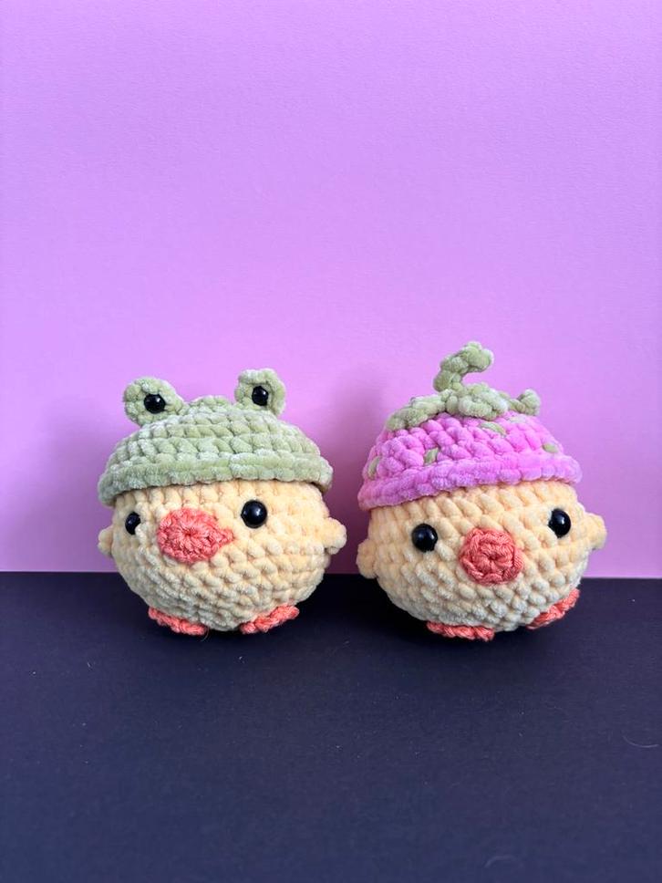 Gehaakt kuiken met hoedje, Kinderen en Baby's, Speelgoed | Knuffels en Pluche, Nieuw, Eend, Ophalen of Verzenden