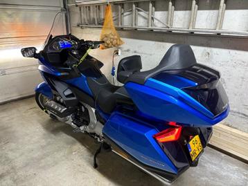 Goldwing 1800 DCT  775km  Nieuwstaat  beschikbaar voor biedingen