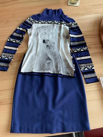 Prachtig pakje van Marc Cain, N2 beschikbaar voor biedingen